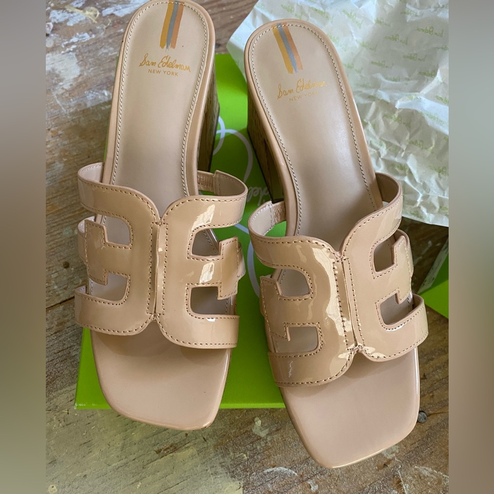 Sam Edelman Dev Beige Patent Platform Slide Sandals